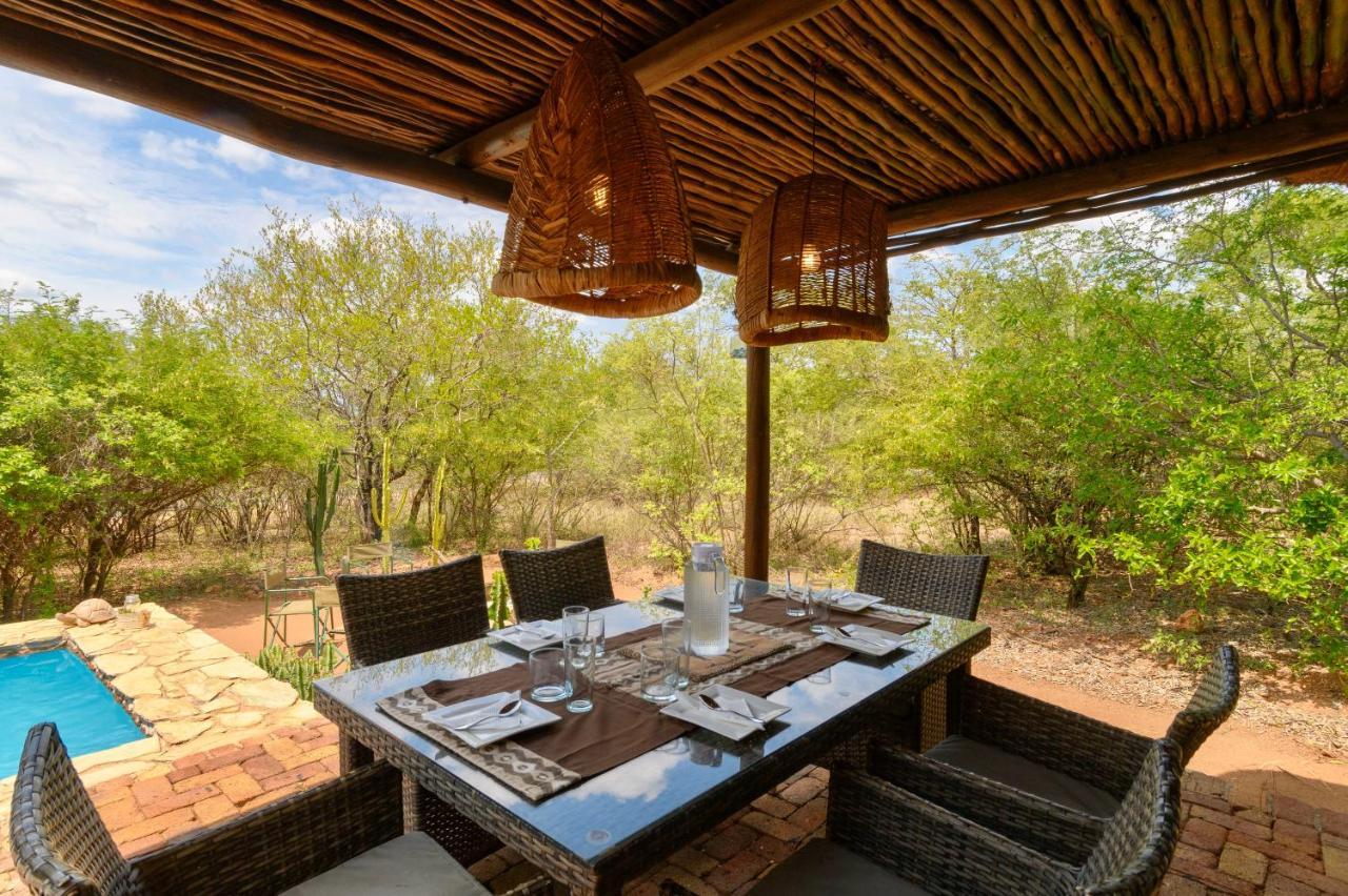 Giraffe Lodge Hoedspruit Exteriör bild