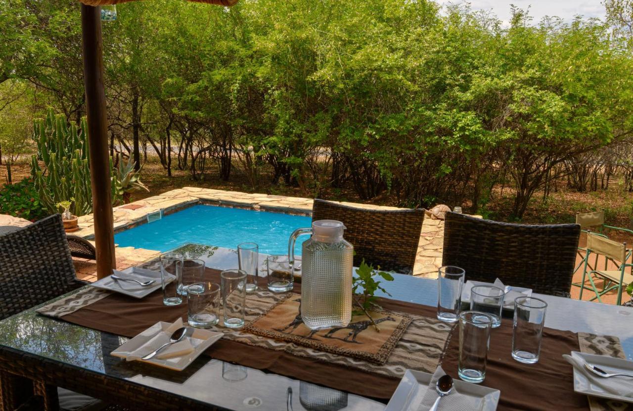 Giraffe Lodge Hoedspruit Exteriör bild
